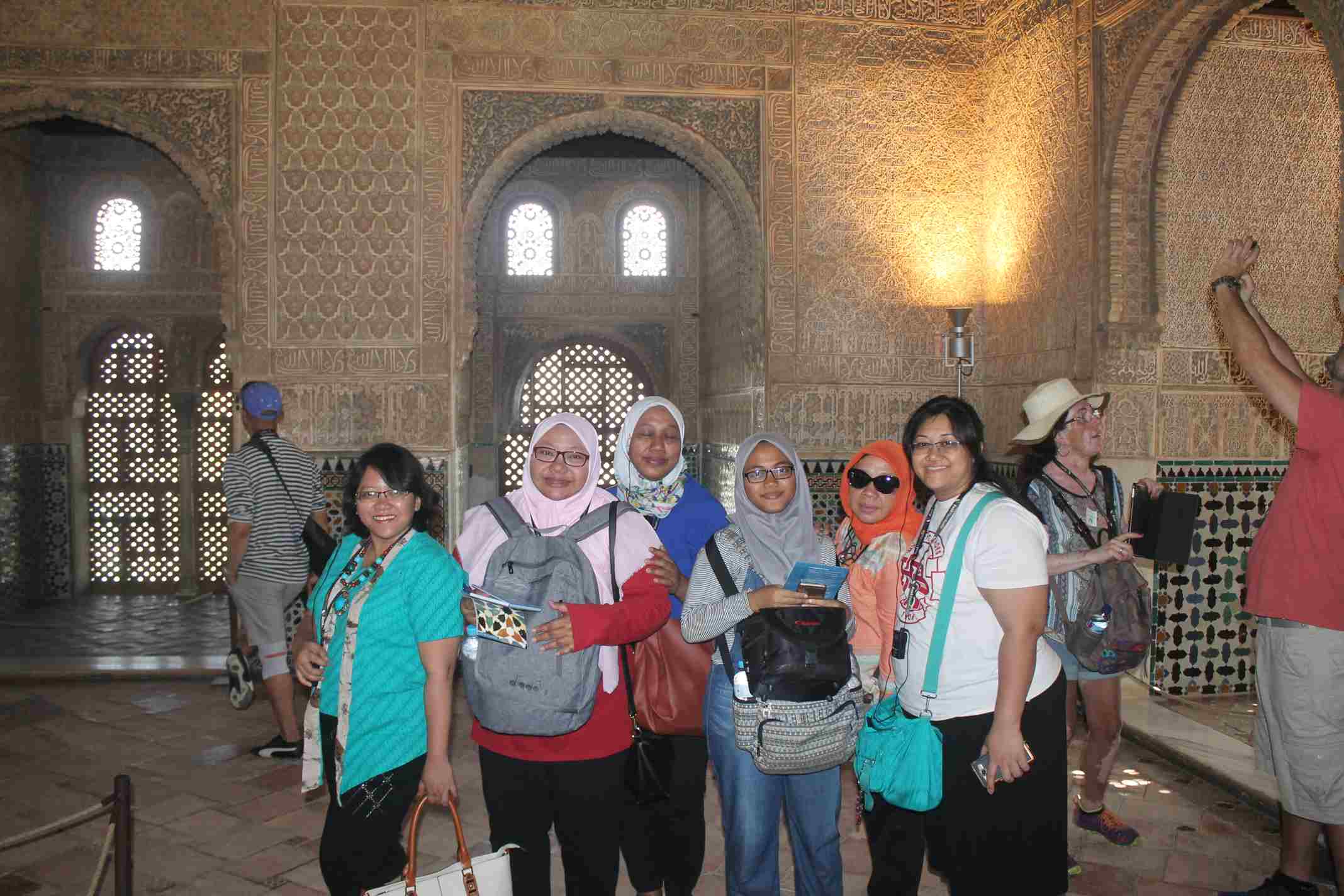 Alhambra Tour - Muslim Travelers - Andalusia