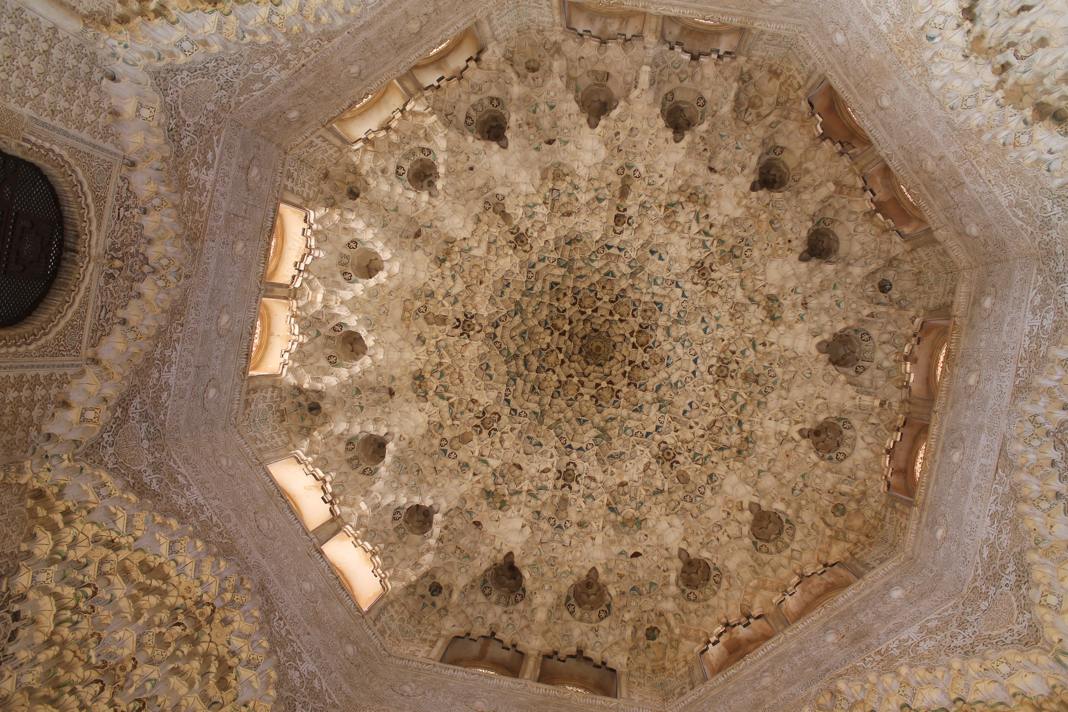 Detail Alhambra Muslim Tour - Granada Islamic World Heritage